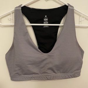 Senita Athletics Dominate sports bra - size medium